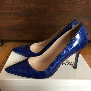 Manolo Blahnik blue croc embossed leather pumps